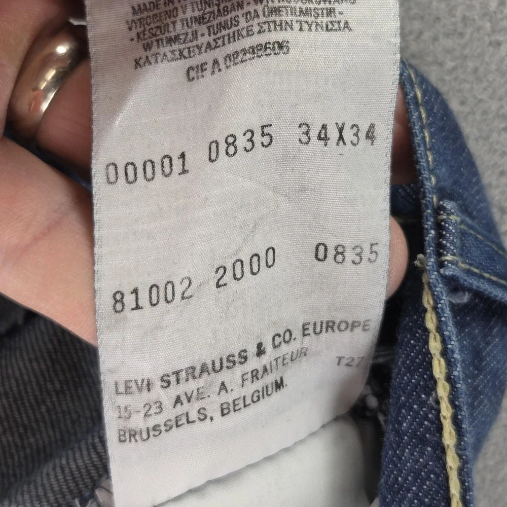Vintage Levis Engineered Jeans Mens Blue Twisted Dark Wash Fits 29x34